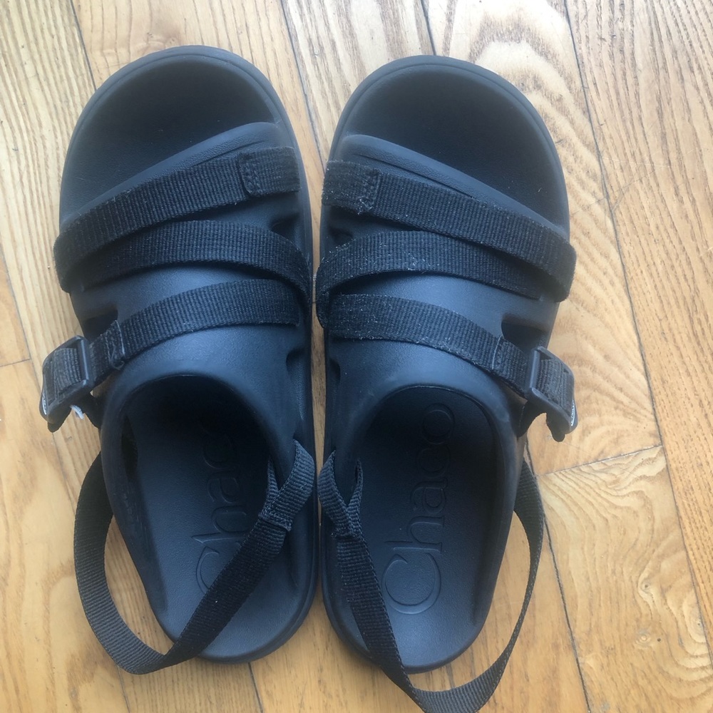 Chaco Sandals * SZ6 * Black